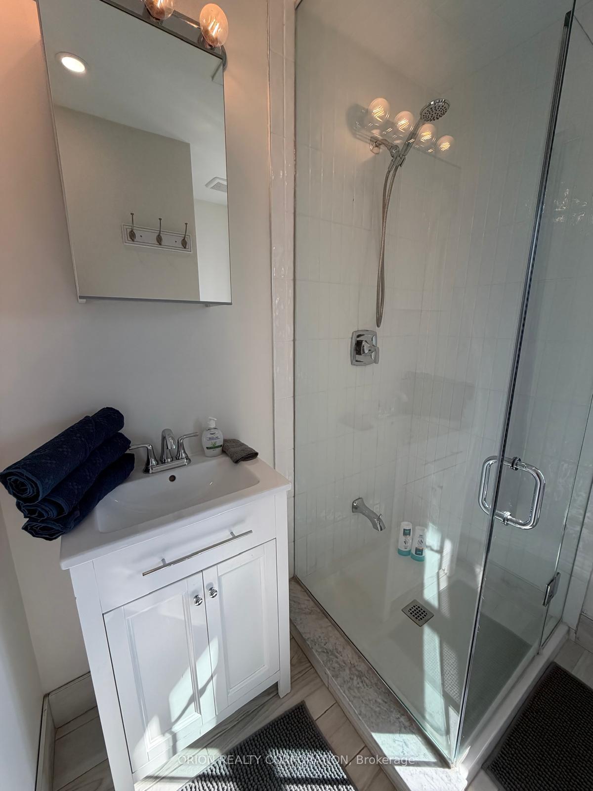 Photo 26 of 1016 Haig Boulevard, Mississauga, Lakeview — HOMEH