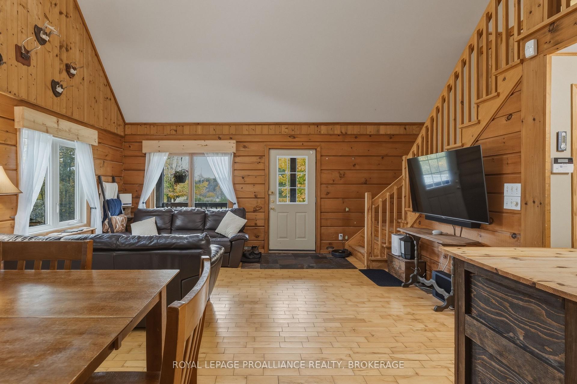 Photo 10 of 4973 Colebrook Road, Frontenac, Frontenac South — HOMEH