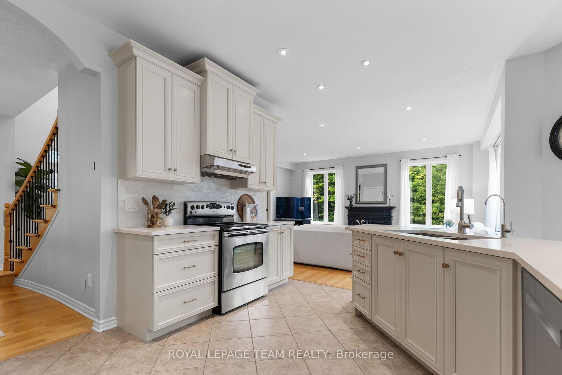 Photo 14 of 234 Cyd Street, Ottawa, Huntley Ward (South East) — HOMEH
