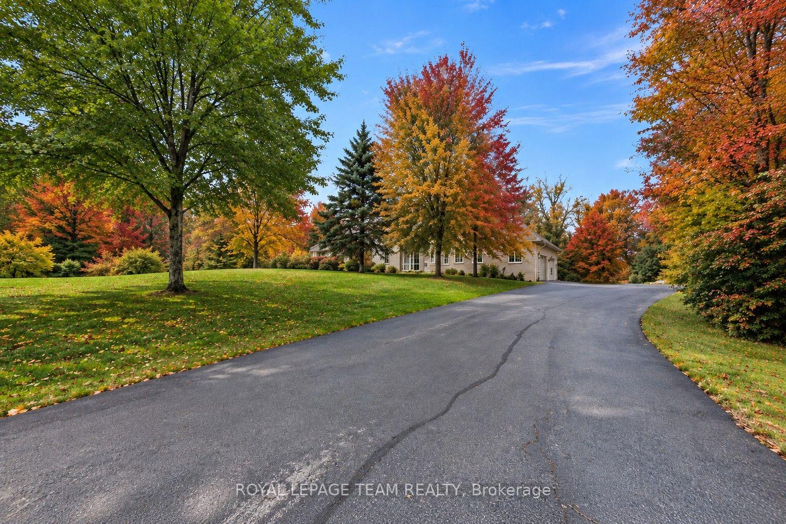 Photo 40 of 234 Cyd Street, Ottawa, Huntley Ward (South East) — HOMEH