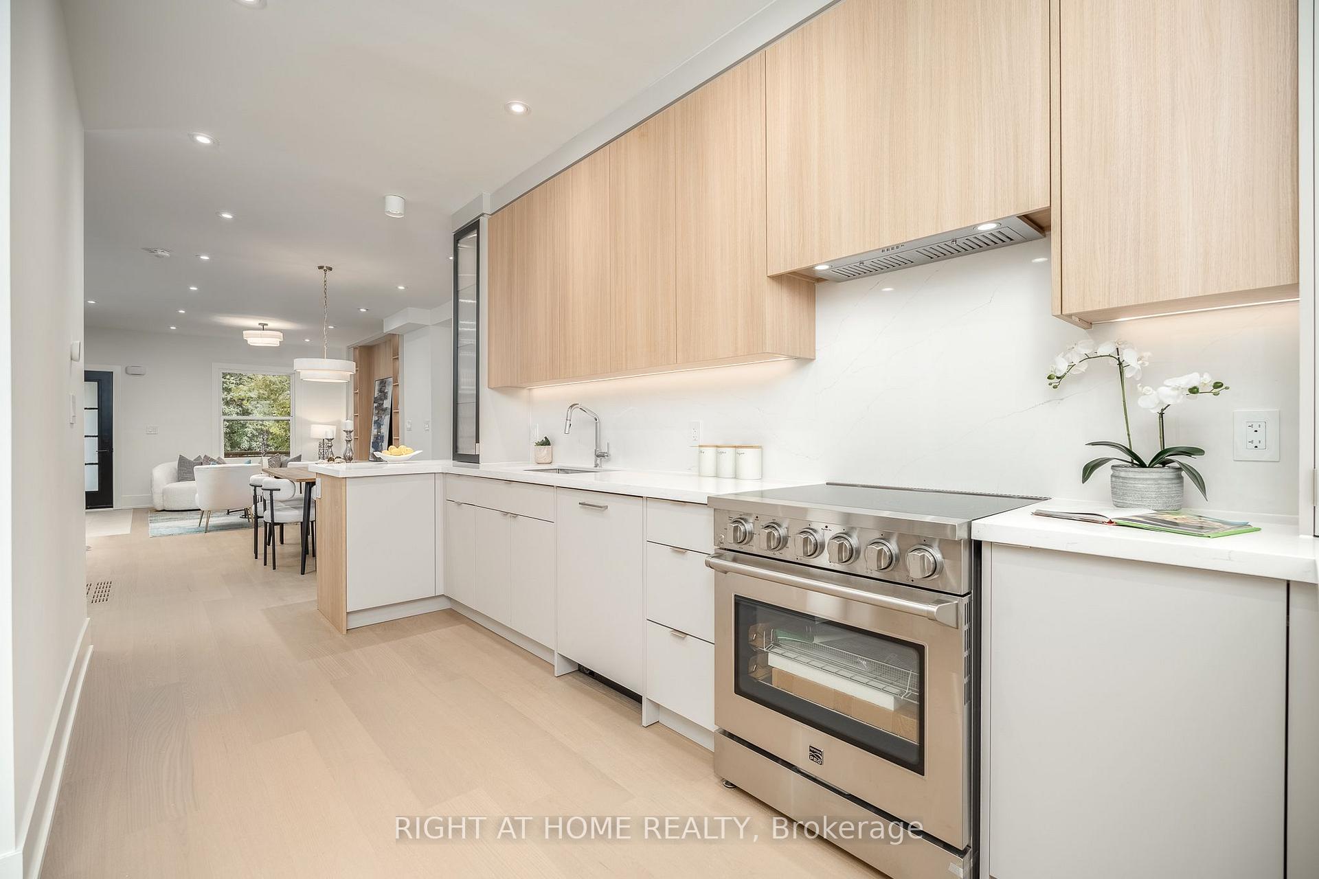 Photo 18 of 356 Woodfield Road, Toronto, Greenwood-Coxwell — HOMEH