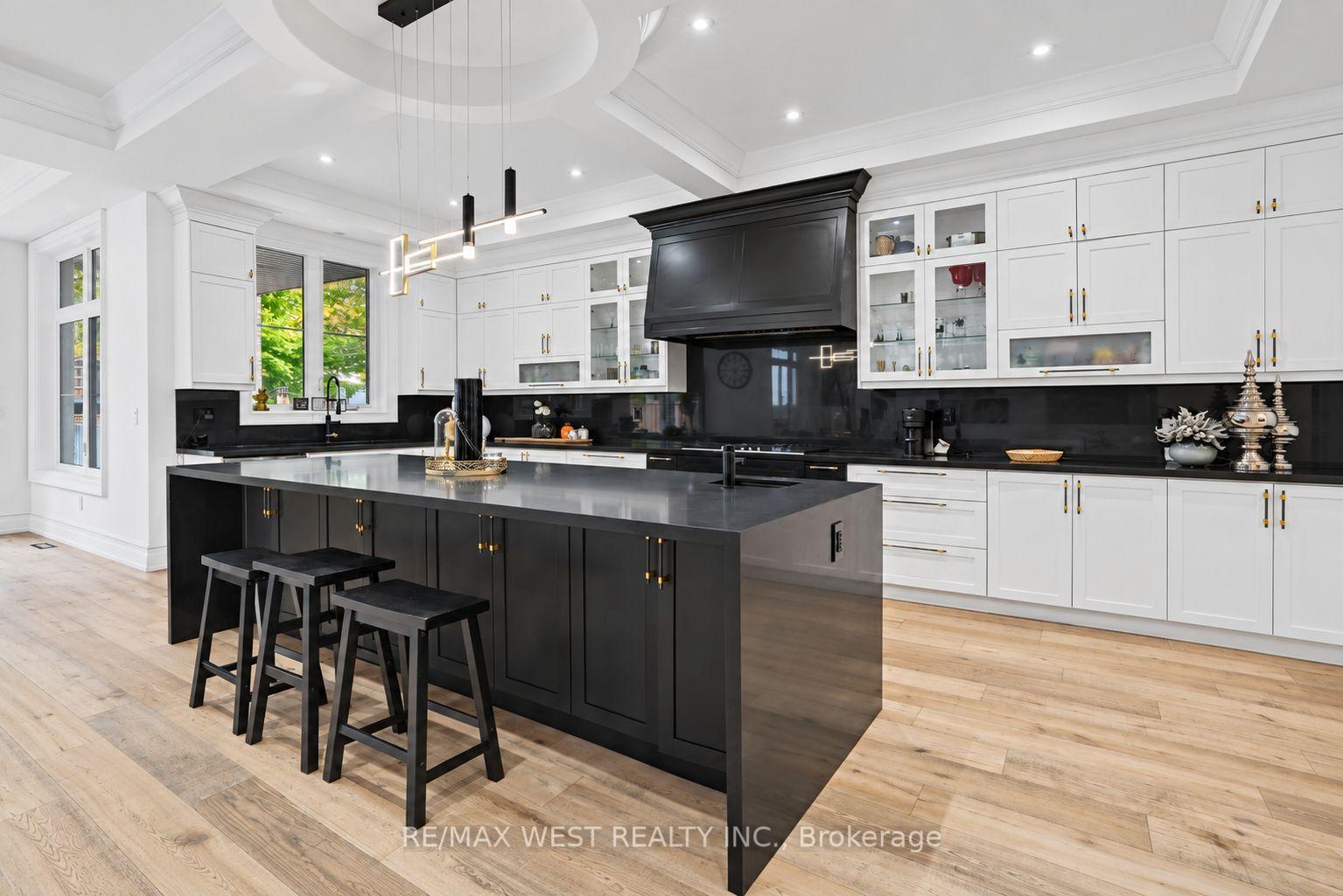 Photo 6 of 2019 Lilac Drive, Innisfil, Alcona — HOMEH