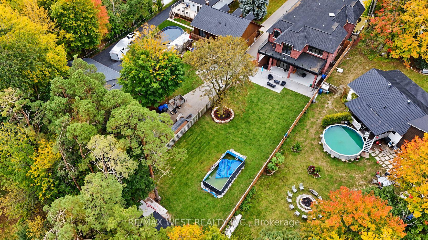 Photo 25 of 2019 Lilac Drive, Innisfil, Alcona — HOMEH