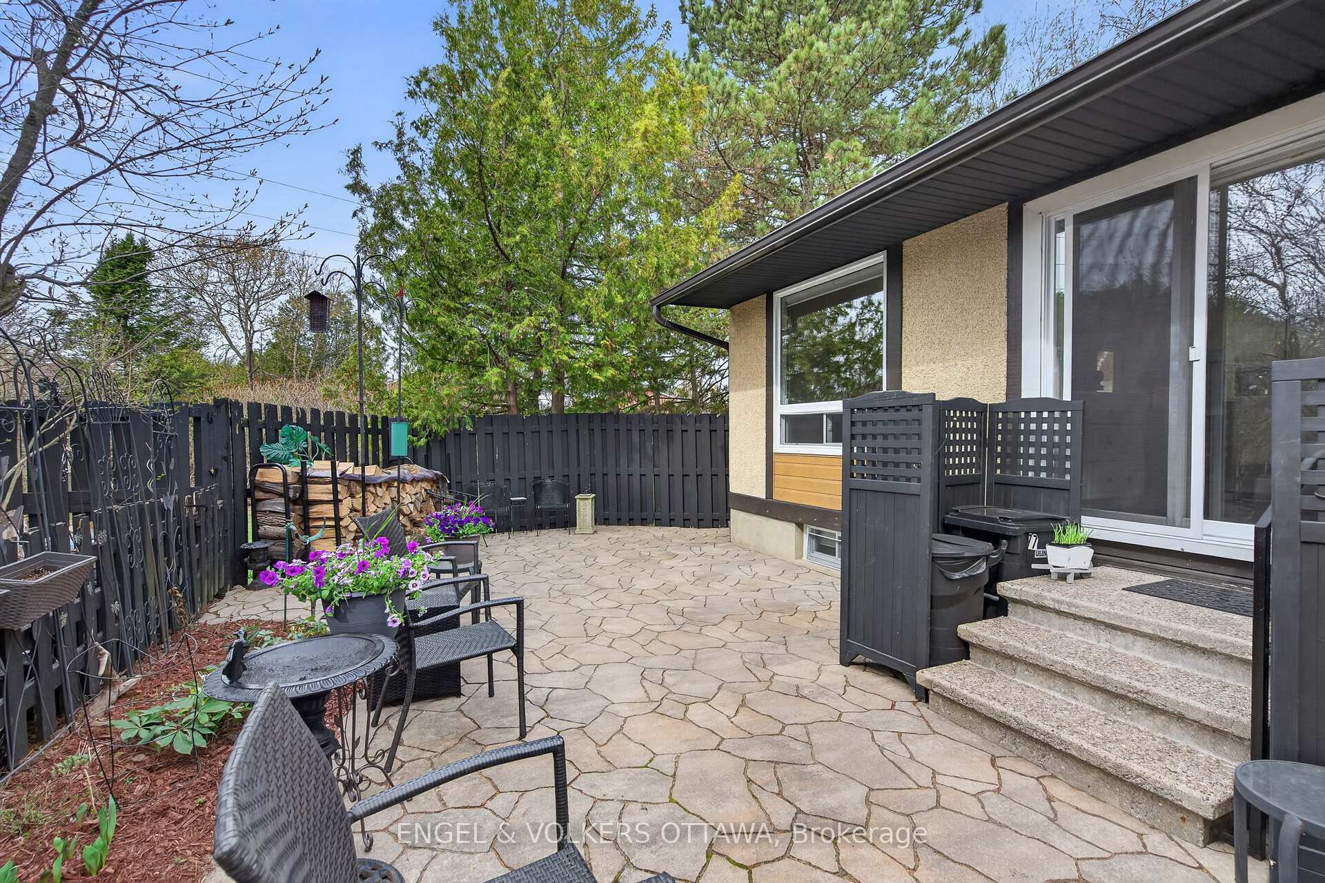 Photo 33 of Unit 77, 3344 Uplands Drive, Ottawa, Hunt Club — HOMEH