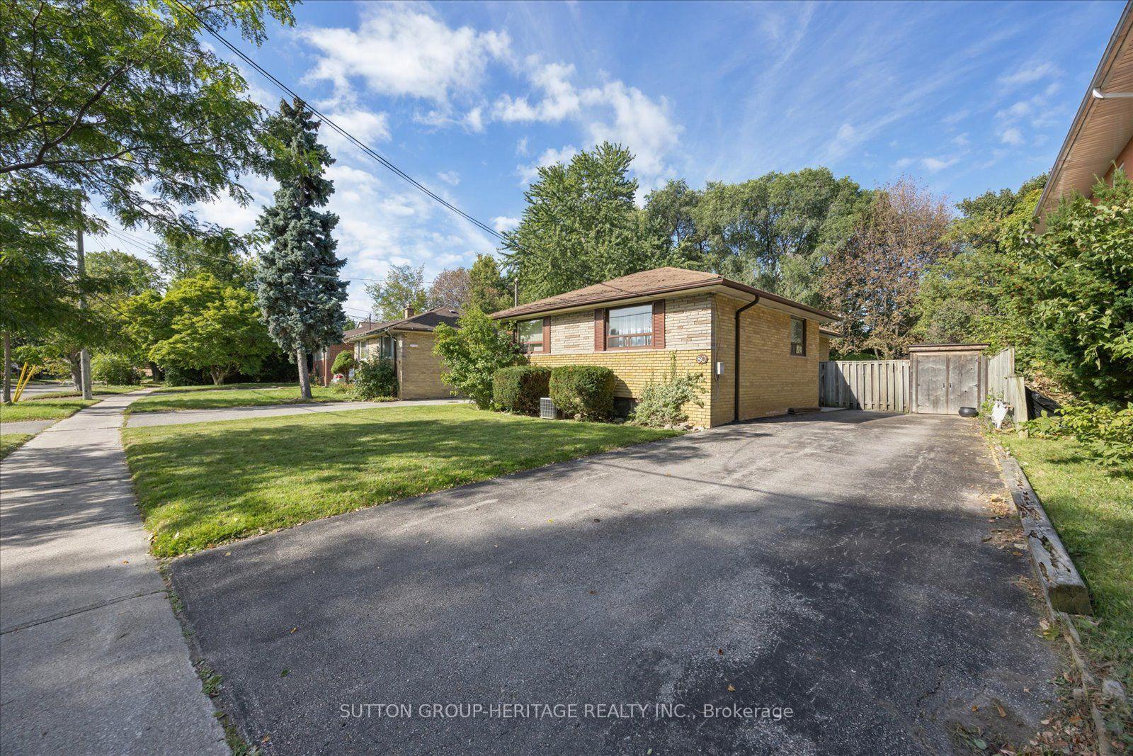 Photo 2 of 80 Applefield Drive, Scarborough, Bendale — HOMEH