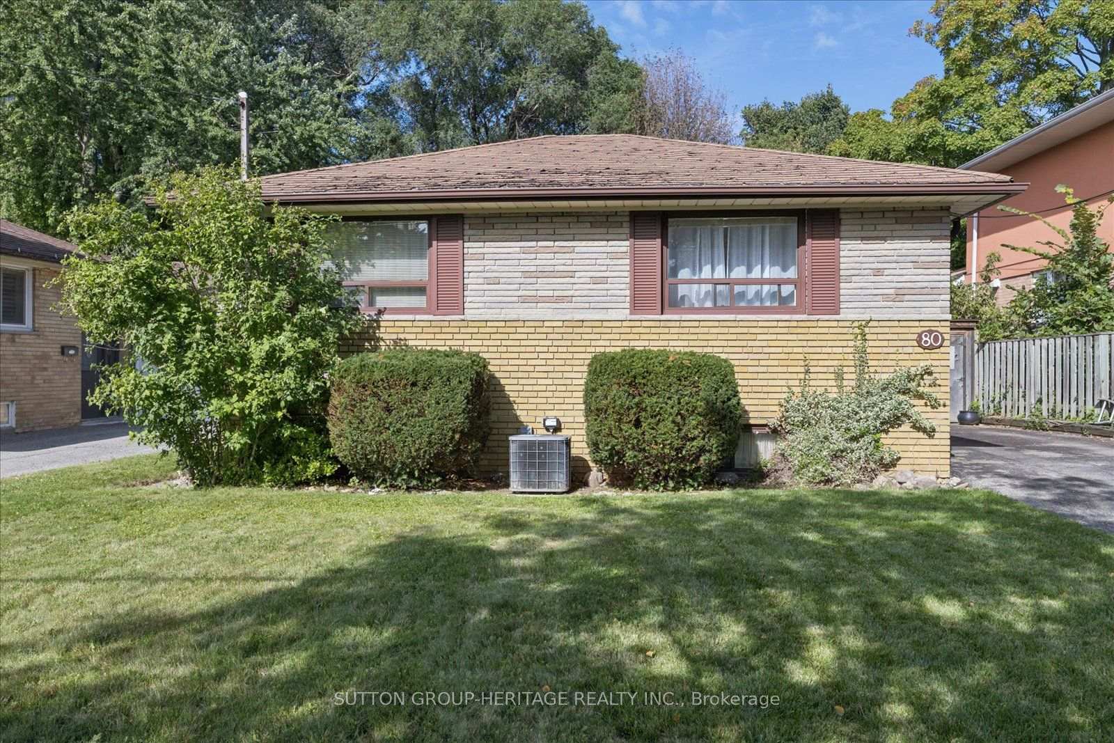 Photo 3 of 80 Applefield Drive, Scarborough, Bendale — HOMEH