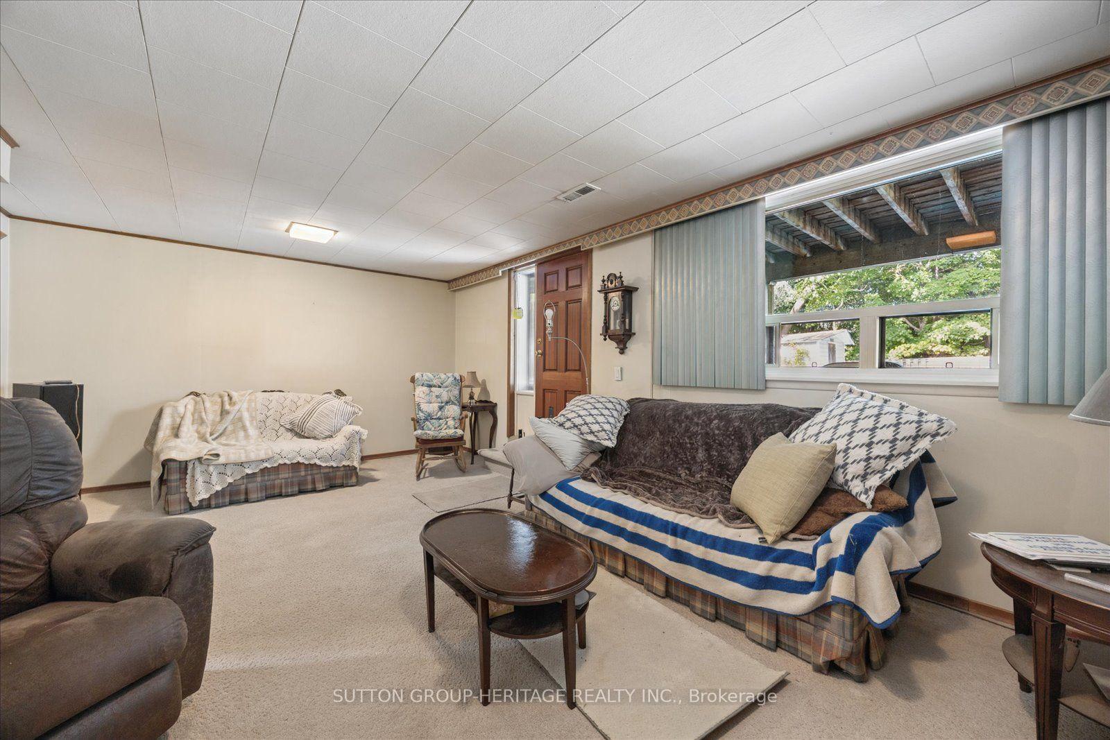 Photo 32 of 80 Applefield Drive, Scarborough, Bendale — HOMEH