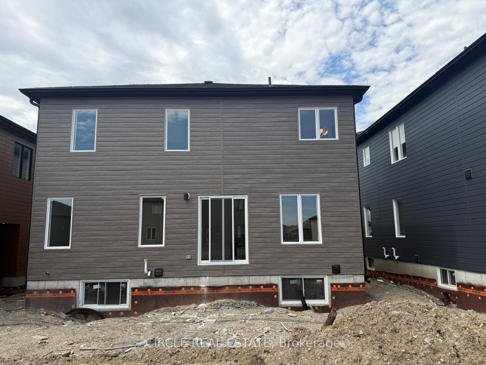 Photo 5 of 64 Creighton Drive, Loyalist, Lennox and Addington - South — HOMEH