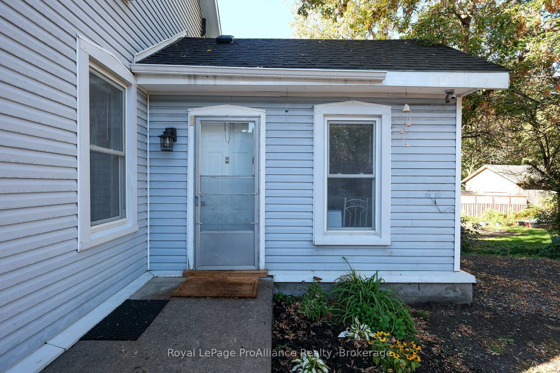 Photo 6 of 395 Bleecker Avenue, Belleville, Belleville Ward — HOMEH
