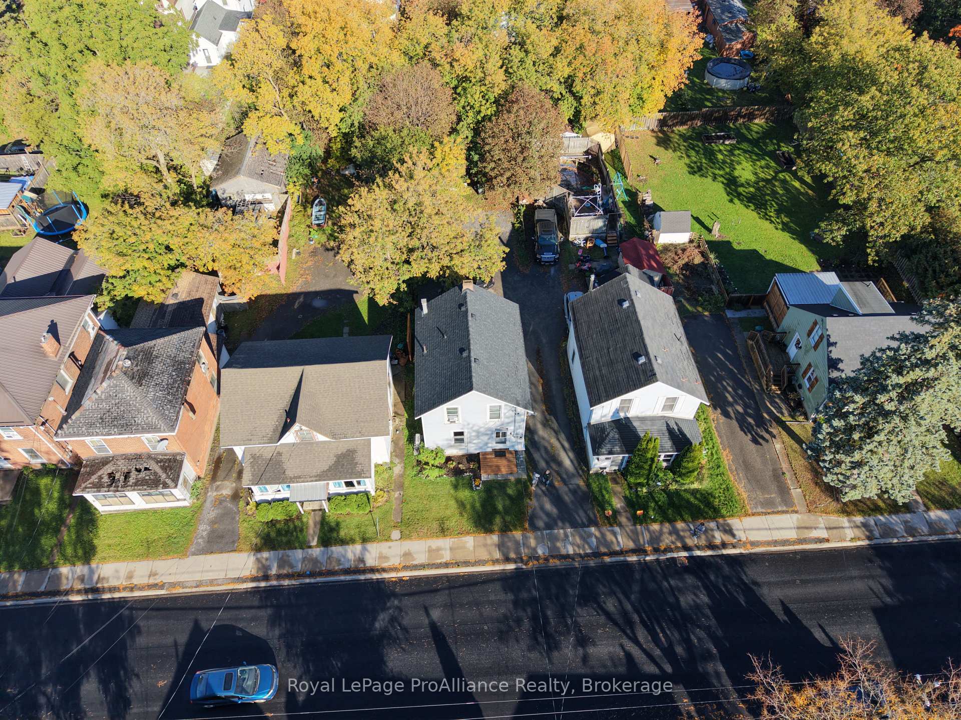 Photo 27 of 395 Bleecker Avenue, Belleville, Belleville Ward — HOMEH