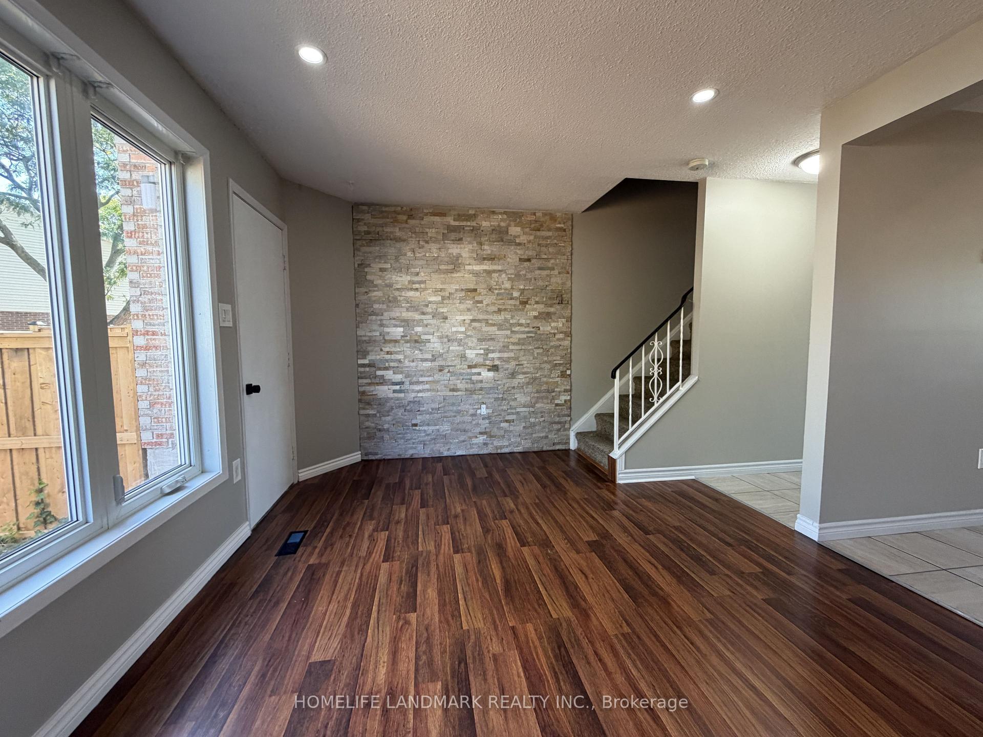 Photo 12 of Unit 60, 120 Quigley Road, Hamilton, Vincent — HOMEH