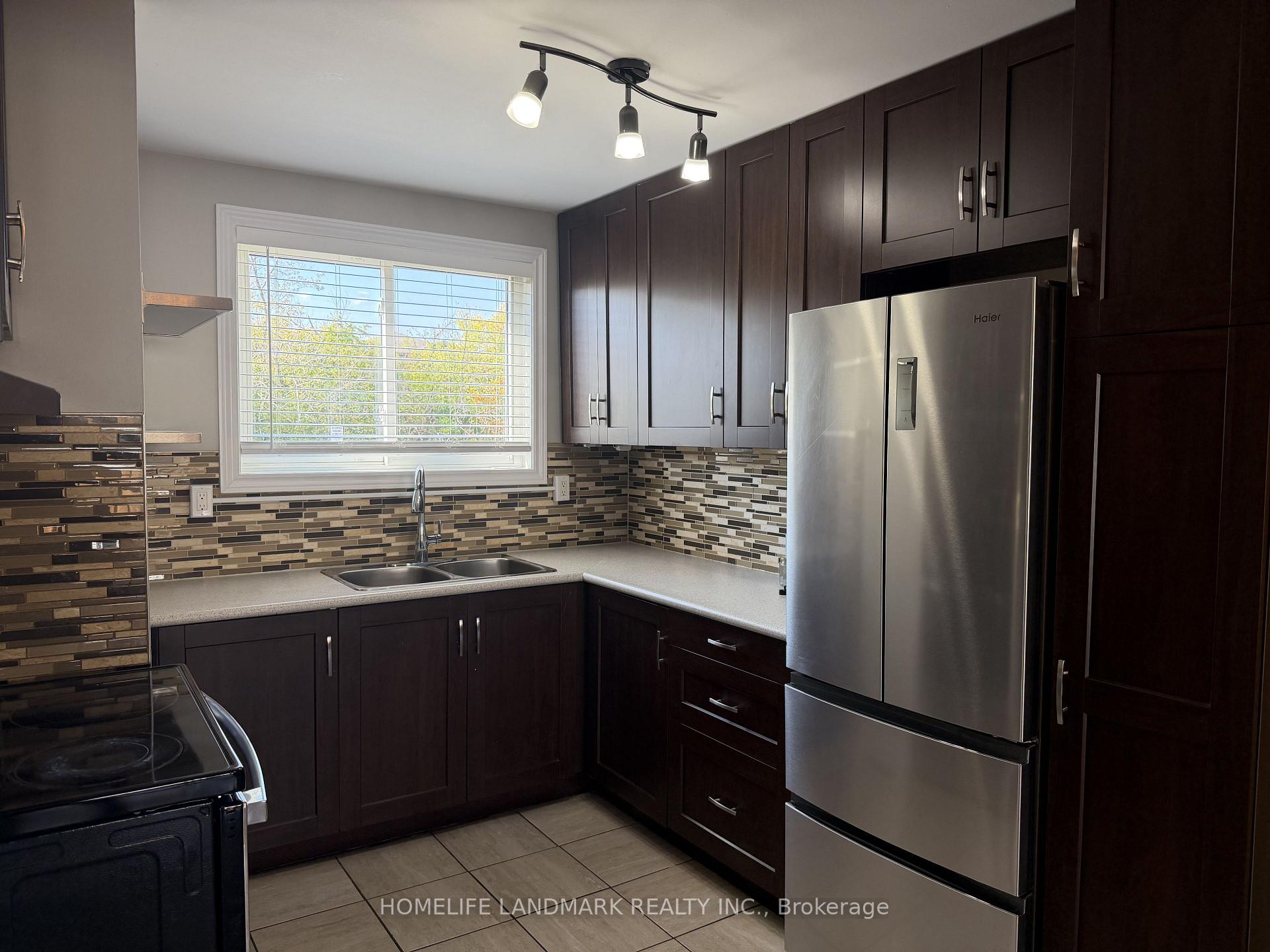 Photo 17 of Unit 60, 120 Quigley Road, Hamilton, Vincent — HOMEH