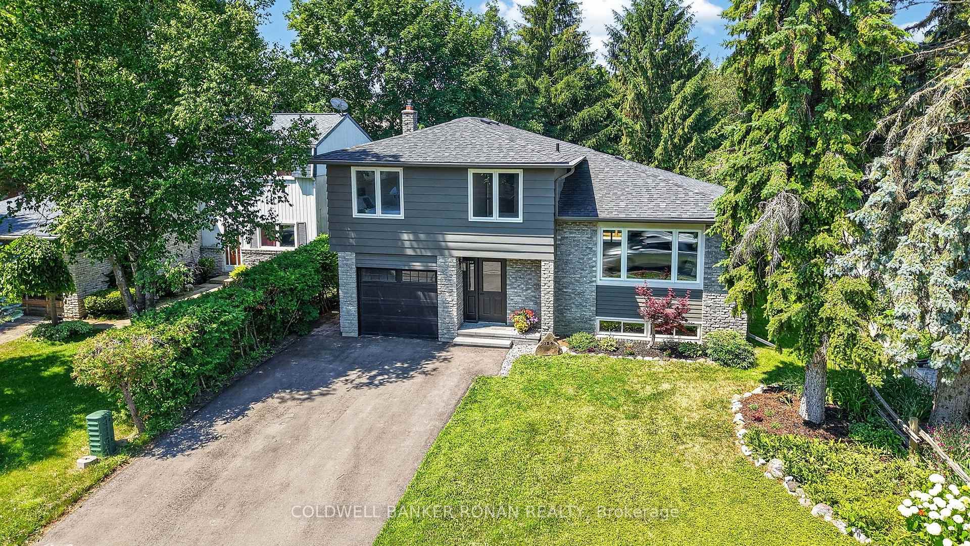 Photo of 124 King Street S