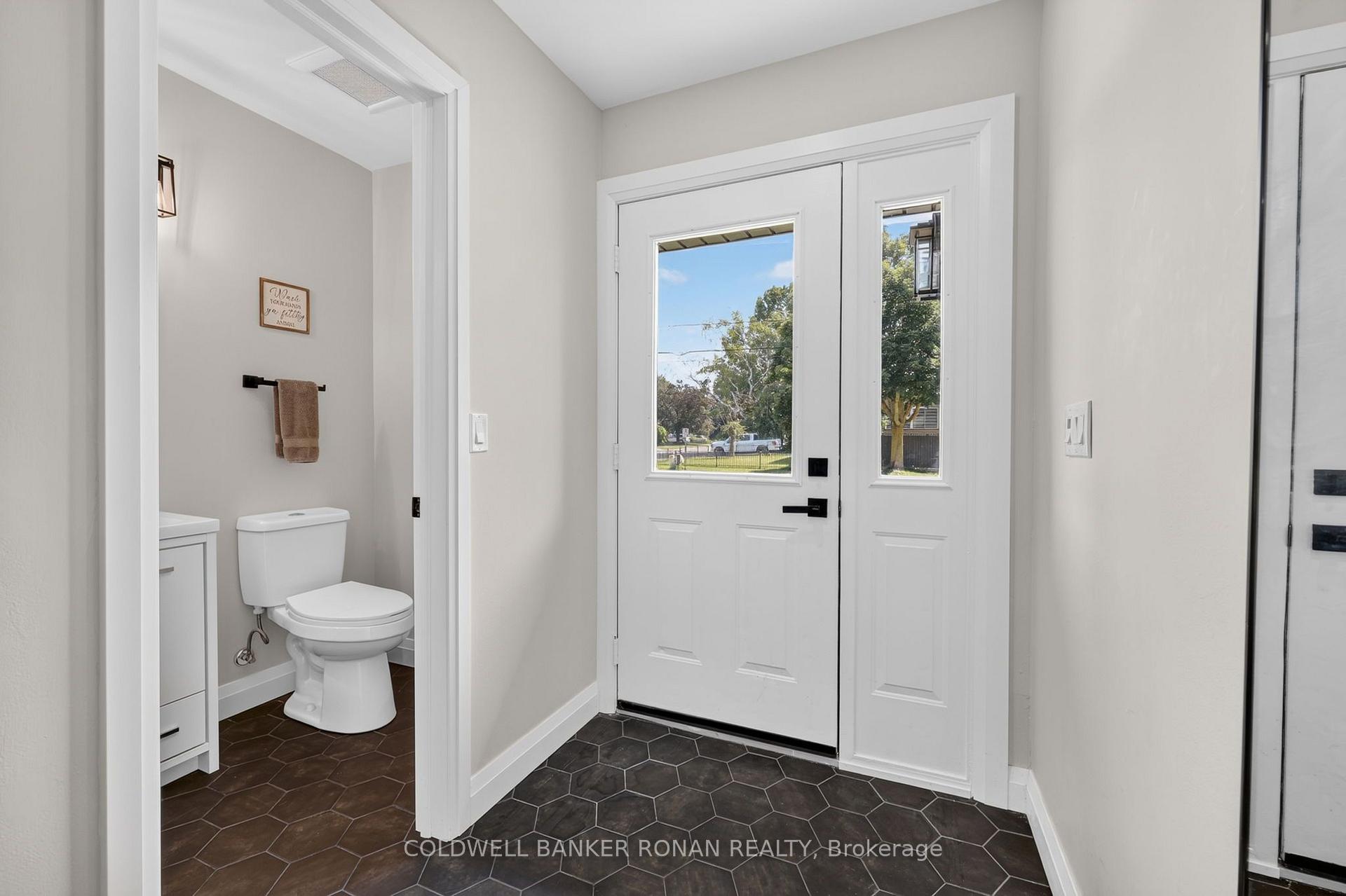 Photo 4 of 124 King Street S, New Tecumseth, Alliston — HOMEH