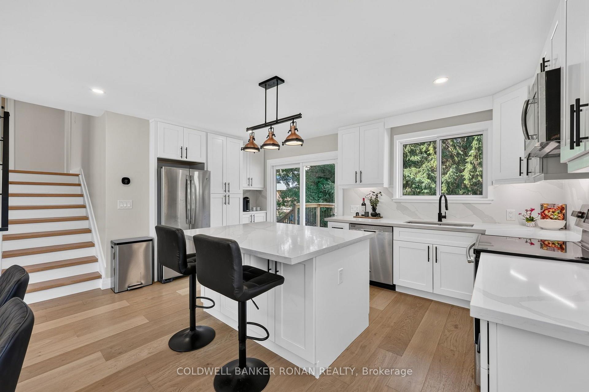 Photo 15 of 124 King Street S, New Tecumseth, Alliston — HOMEH