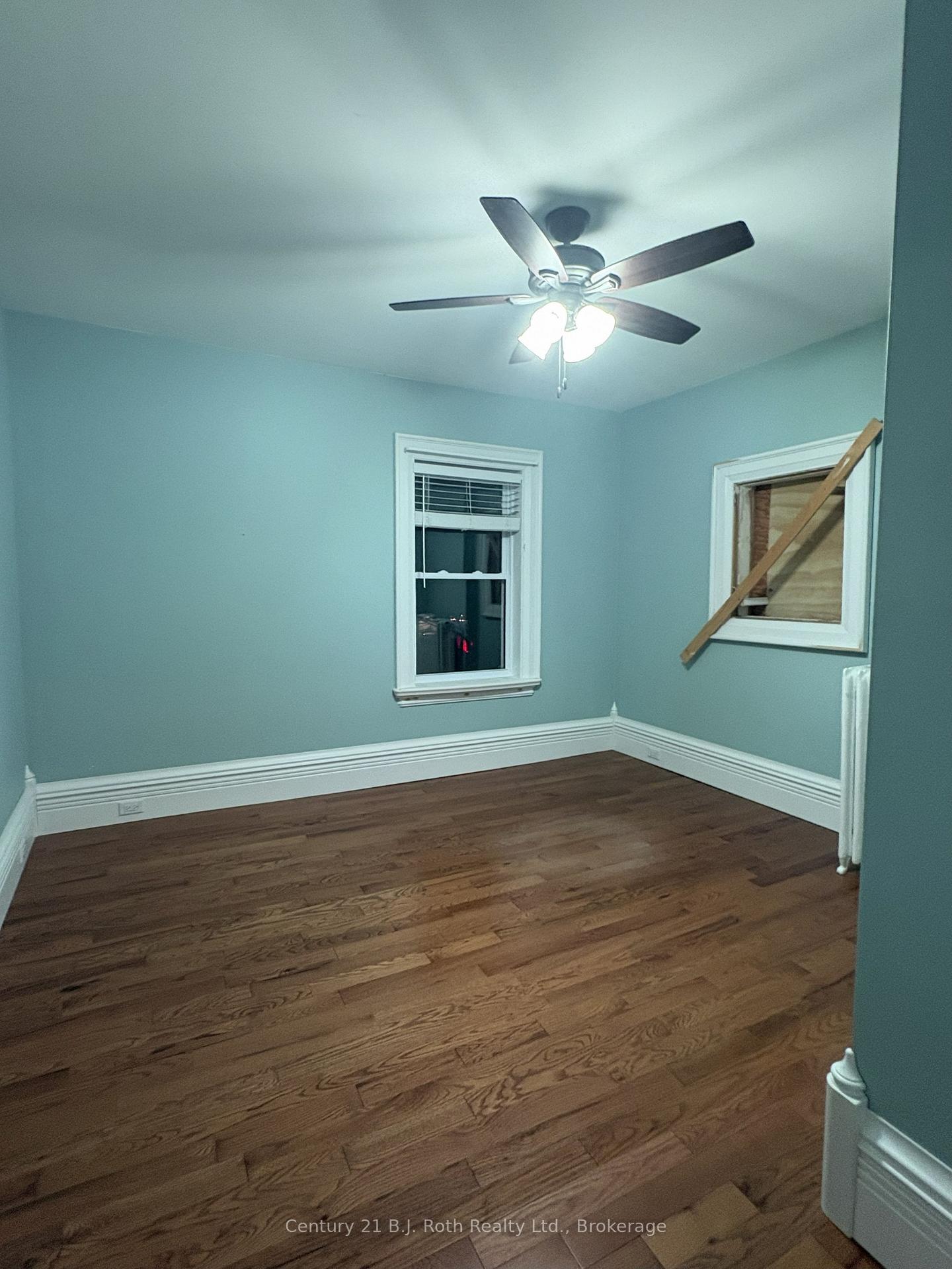 Photo 9 of Unit B, 422 King Street, Midland — HOMEH
