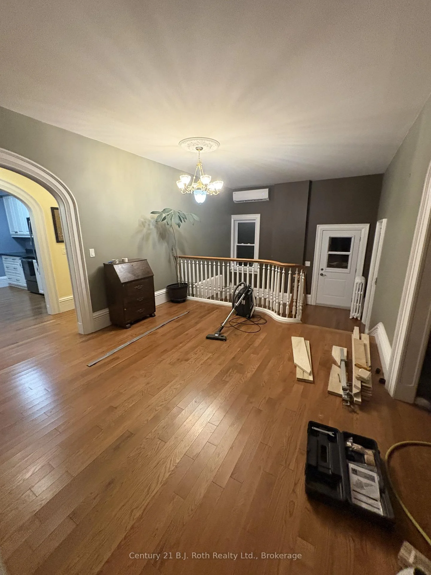 Photo 17 of Unit B, 422 King Street, Midland — HOMEH