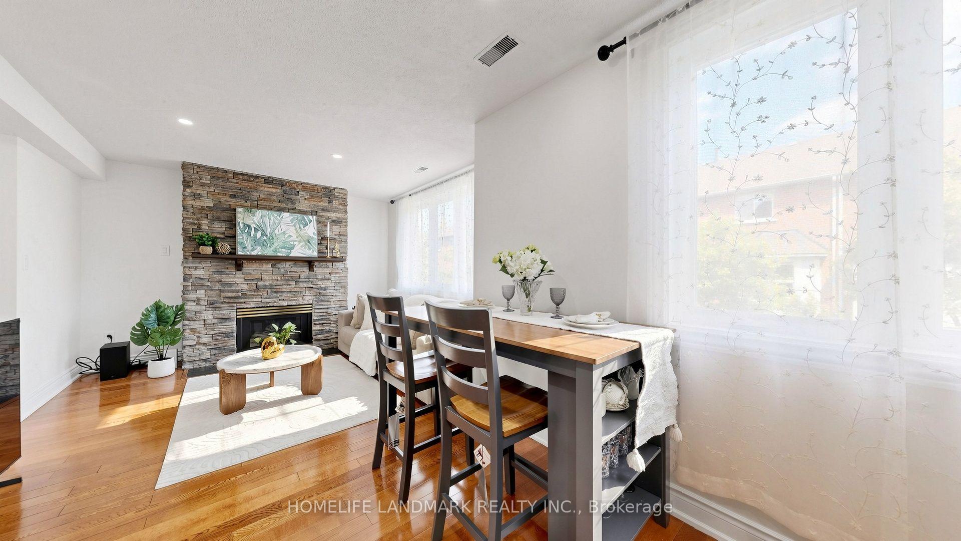 Photo 8 of Unit 318, 75 Weldrick Road E, Richmond Hill, Observatory — HOMEH