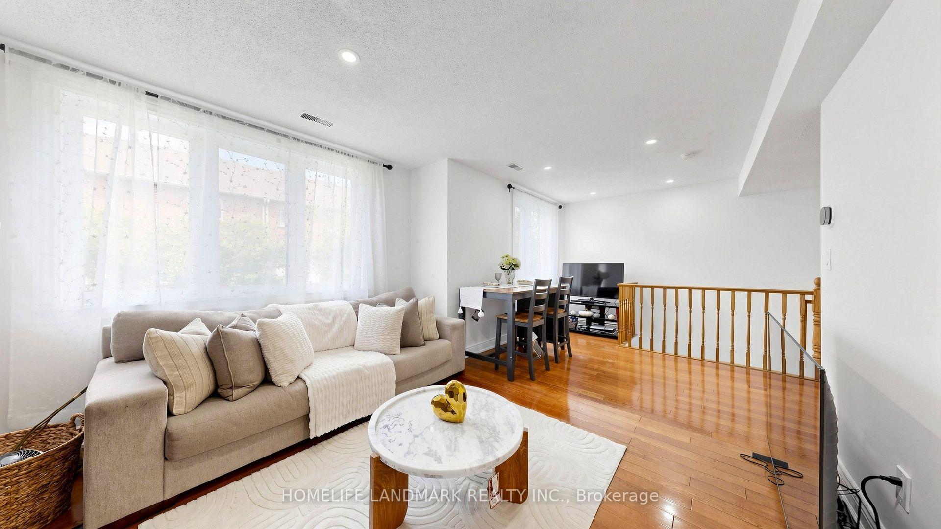 Photo 14 of Unit 318, 75 Weldrick Road E, Richmond Hill, Observatory — HOMEH