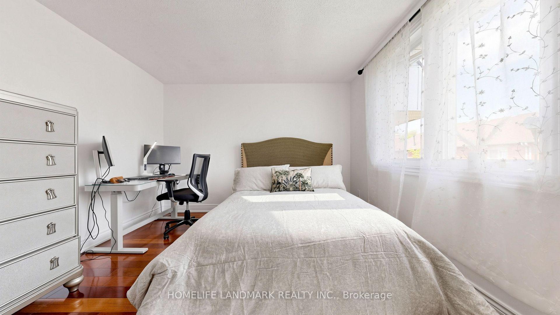 Photo 21 of Unit 318, 75 Weldrick Road E, Richmond Hill, Observatory — HOMEH