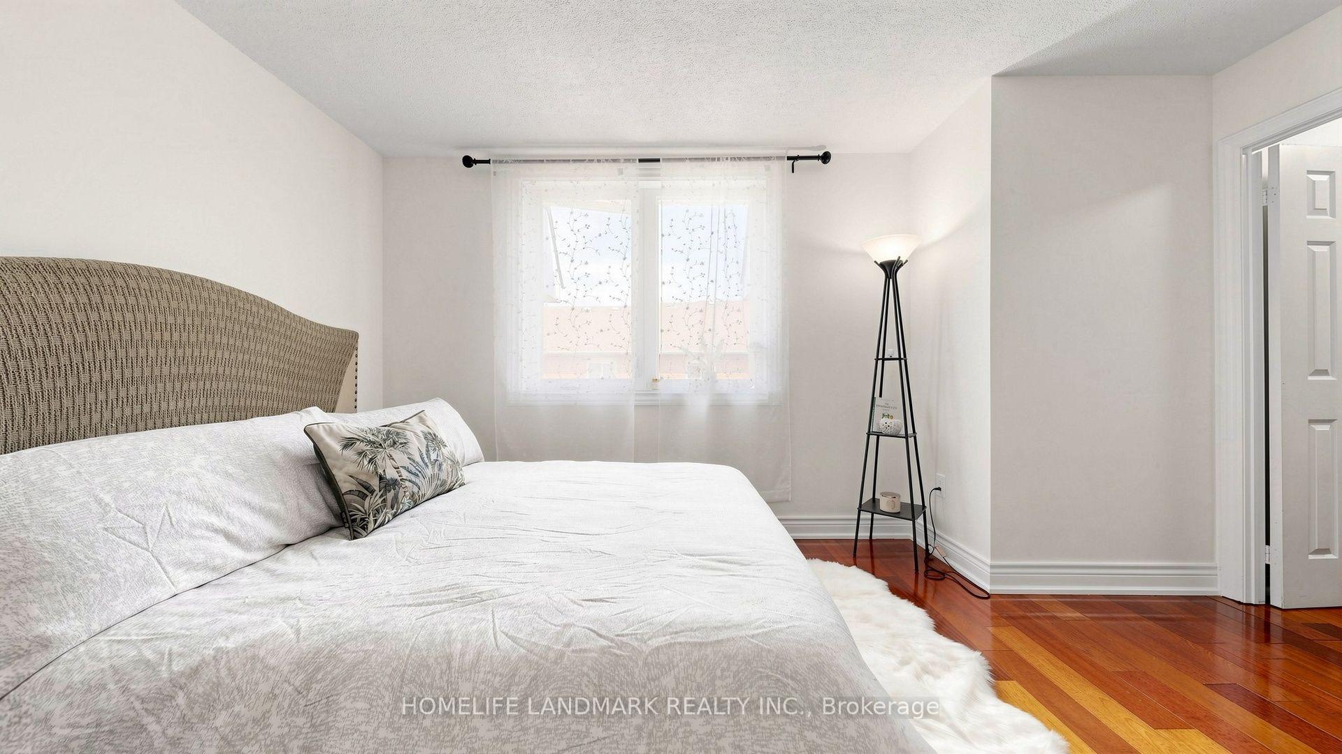 Photo 22 of Unit 318, 75 Weldrick Road E, Richmond Hill, Observatory — HOMEH