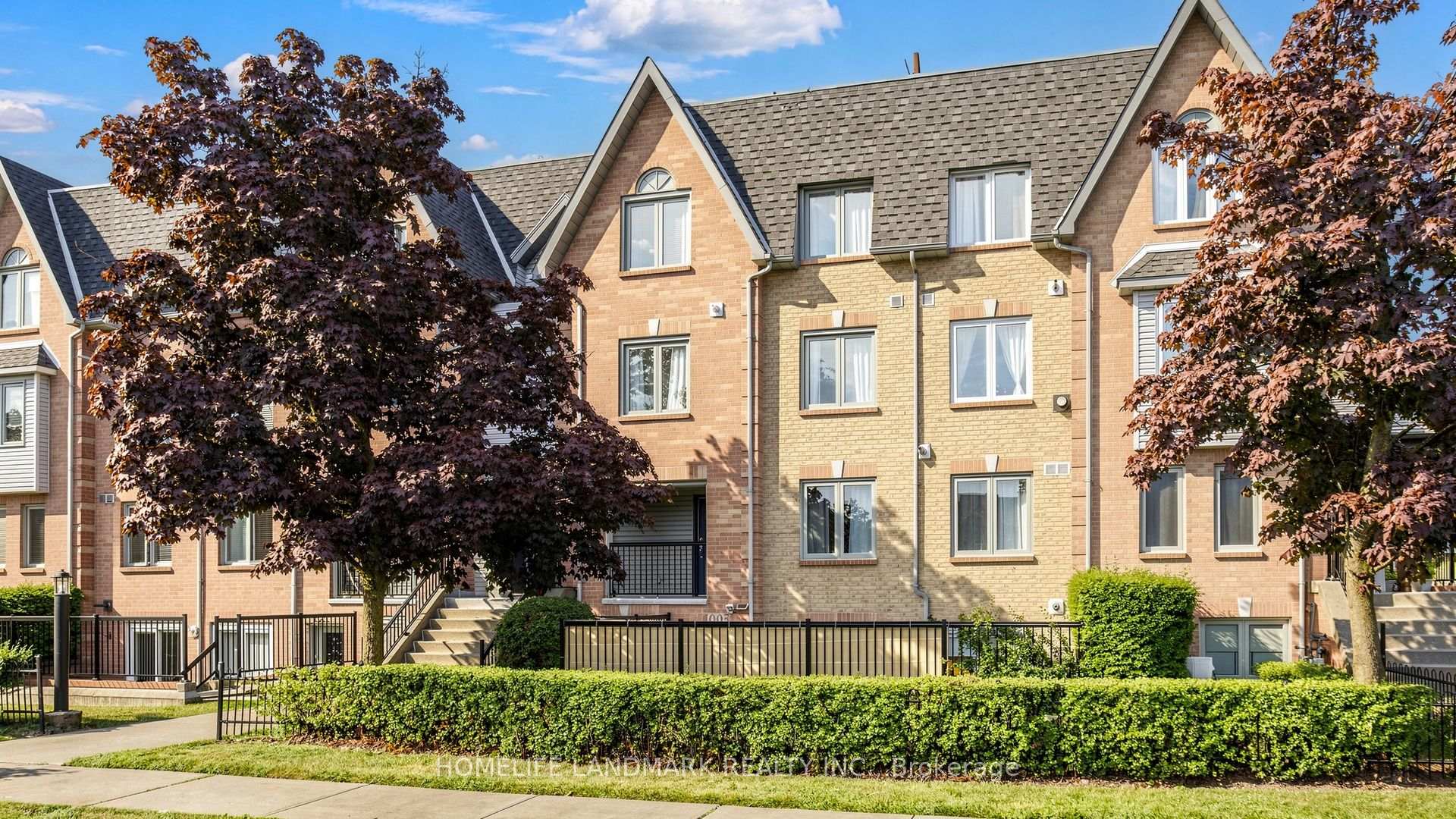 Photo 32 of Unit 318, 75 Weldrick Road E, Richmond Hill, Observatory — HOMEH