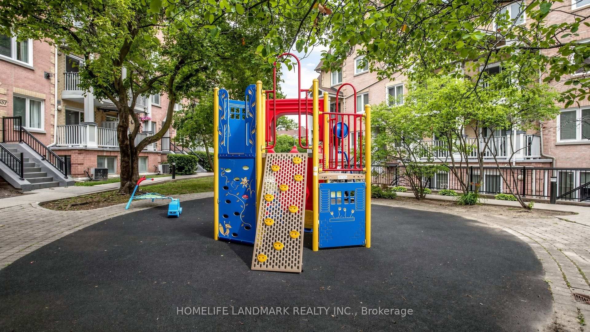 Photo 37 of Unit 318, 75 Weldrick Road E, Richmond Hill, Observatory — HOMEH