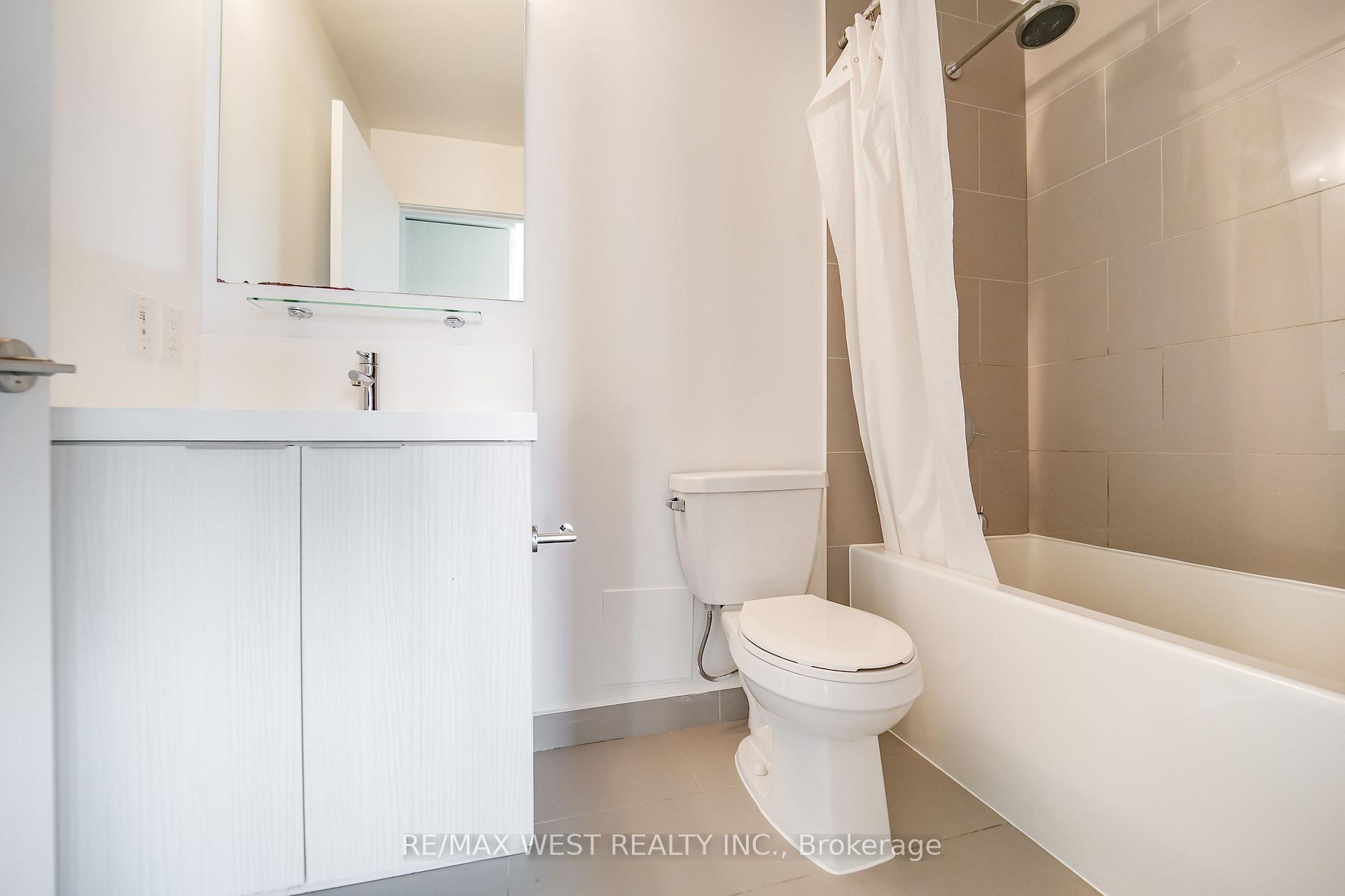 Photo 10 of Unit 11, 225 Sumach Street, Toronto, Regent Park — HOMEH