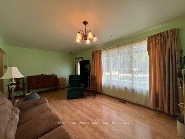 Photo 11 of 108-106 Third Street, Rainy River, TB-403 — HOMEH