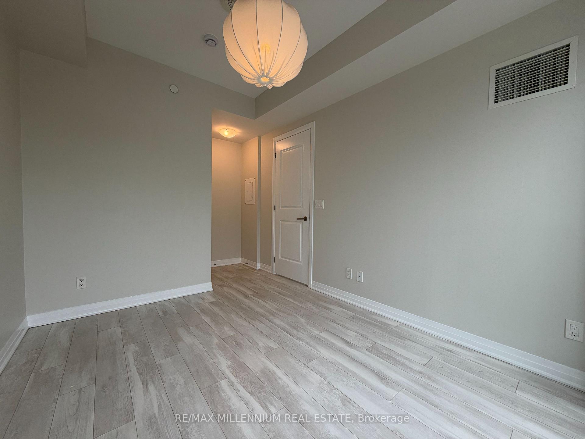 Photo 10 of Unit 608, 1630 Queen Street E, Toronto, The Beaches — HOMEH