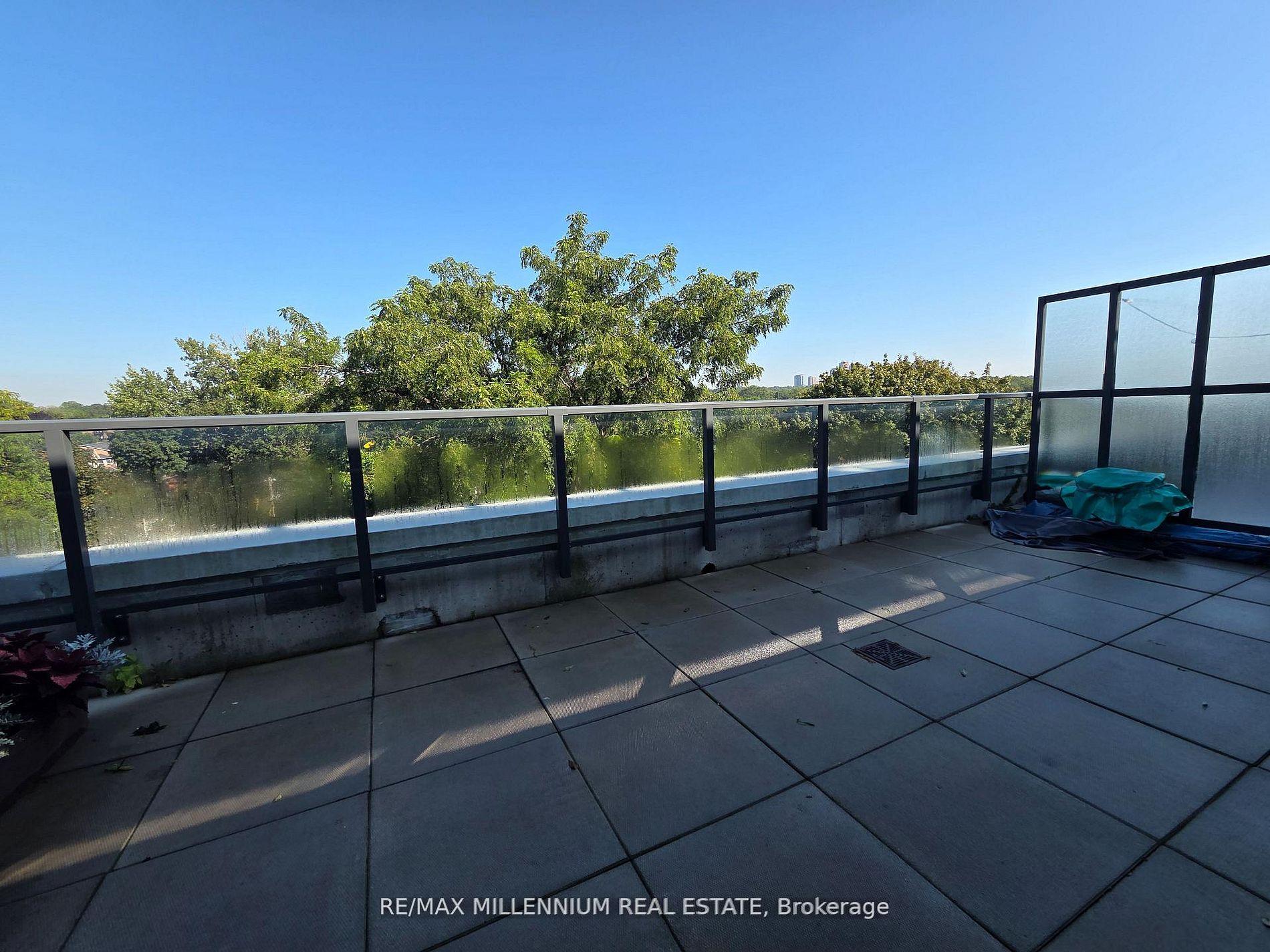 Photo 16 of Unit 608, 1630 Queen Street E, Toronto, The Beaches — HOMEH