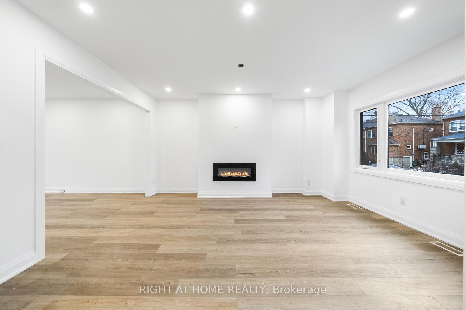 Photo 4 of 147 Forman Avenue, Toronto, Mount Pleasant East — HOMEH