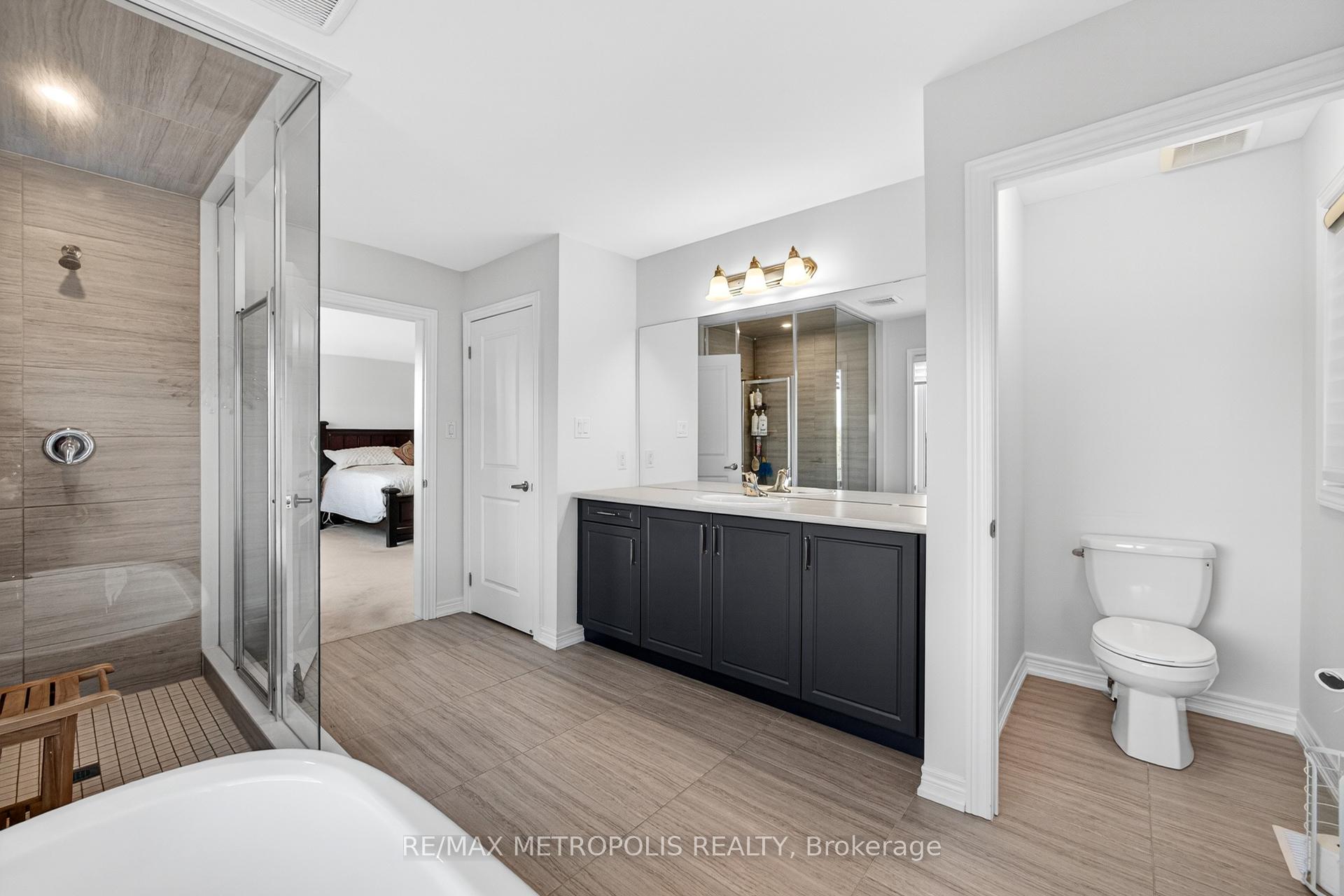 Photo 29 of 127 Mcphail Avenue, Clarington, Bowmanville — HOMEH