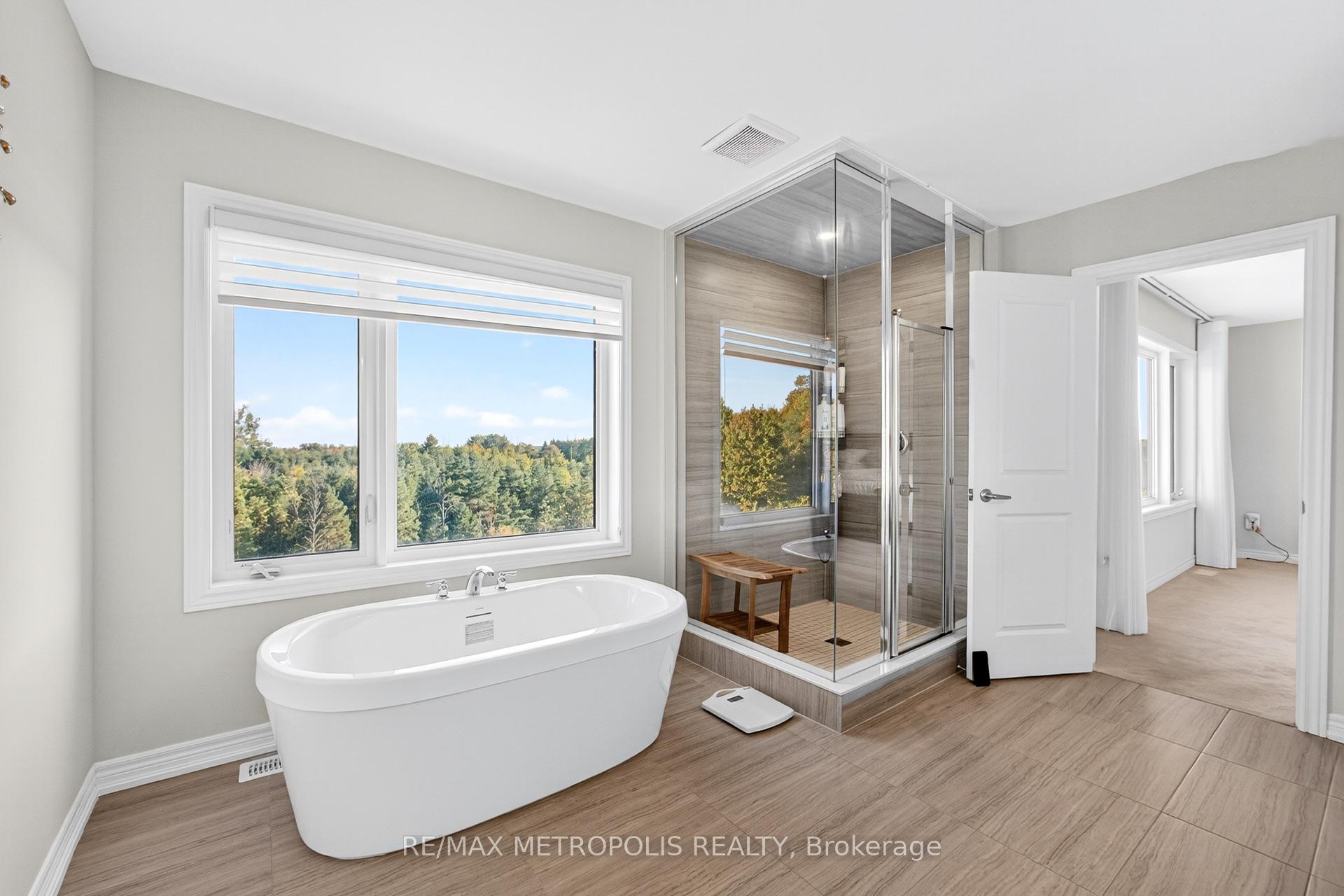 Photo 30 of 127 Mcphail Avenue, Clarington, Bowmanville — HOMEH