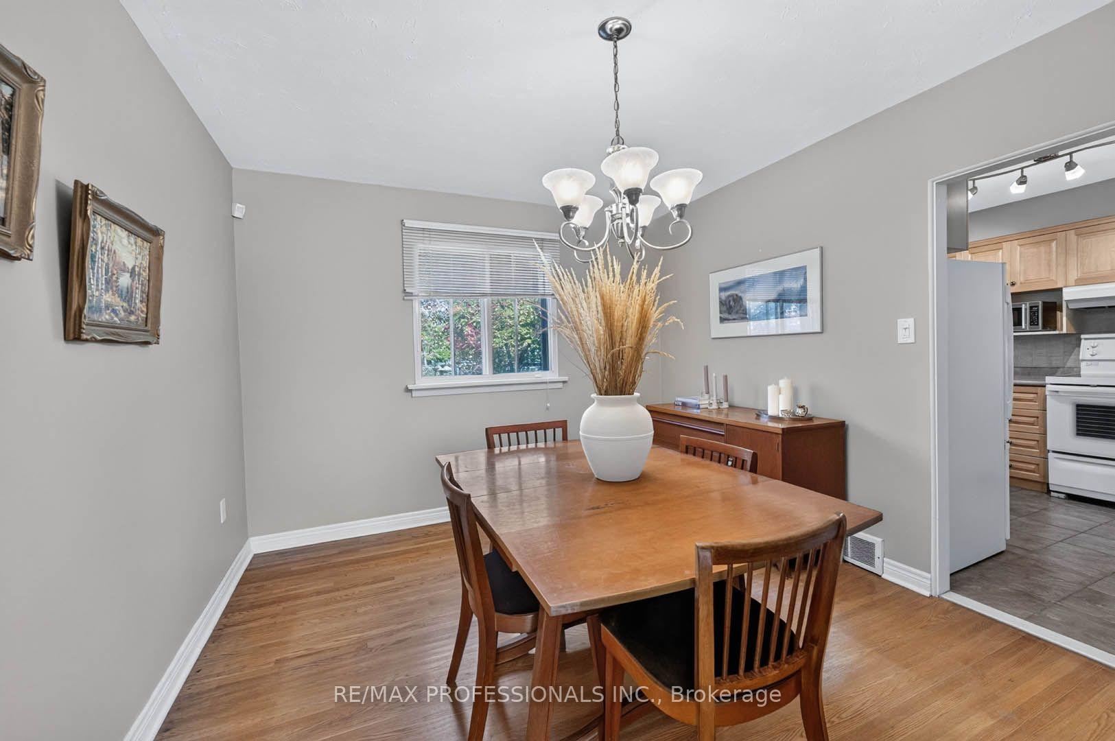 Photo 9 of 2467 Edenhurst Drive, Mississauga, Cooksville — HOMEH
