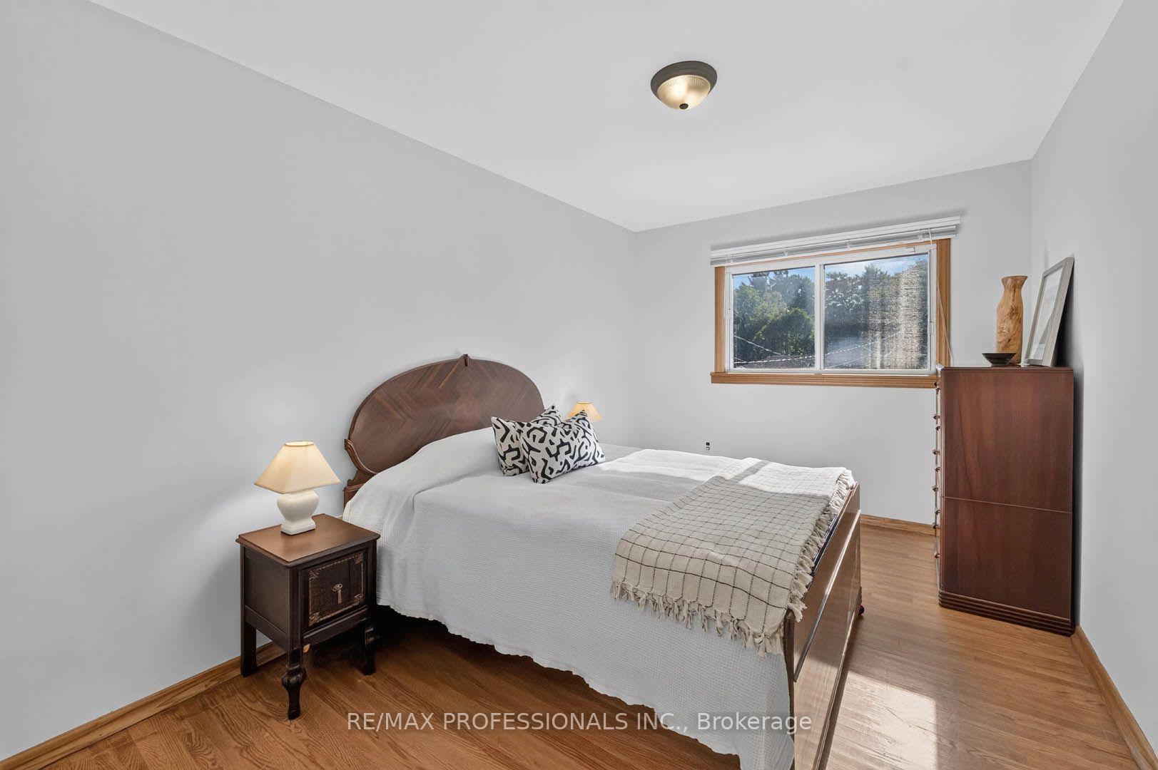 Photo 18 of 2467 Edenhurst Drive, Mississauga, Cooksville — HOMEH