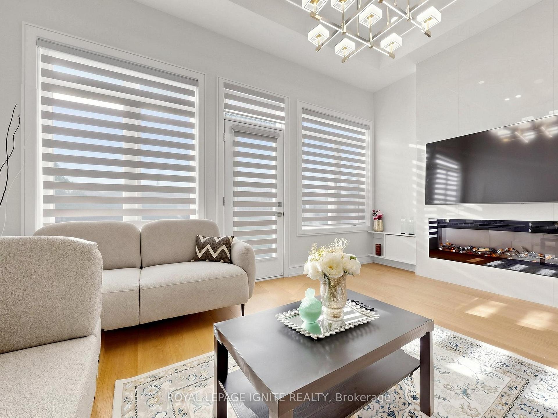 Photo 11 of 52A Robinson Avenue, Scarborough, Oakridge — HOMEH