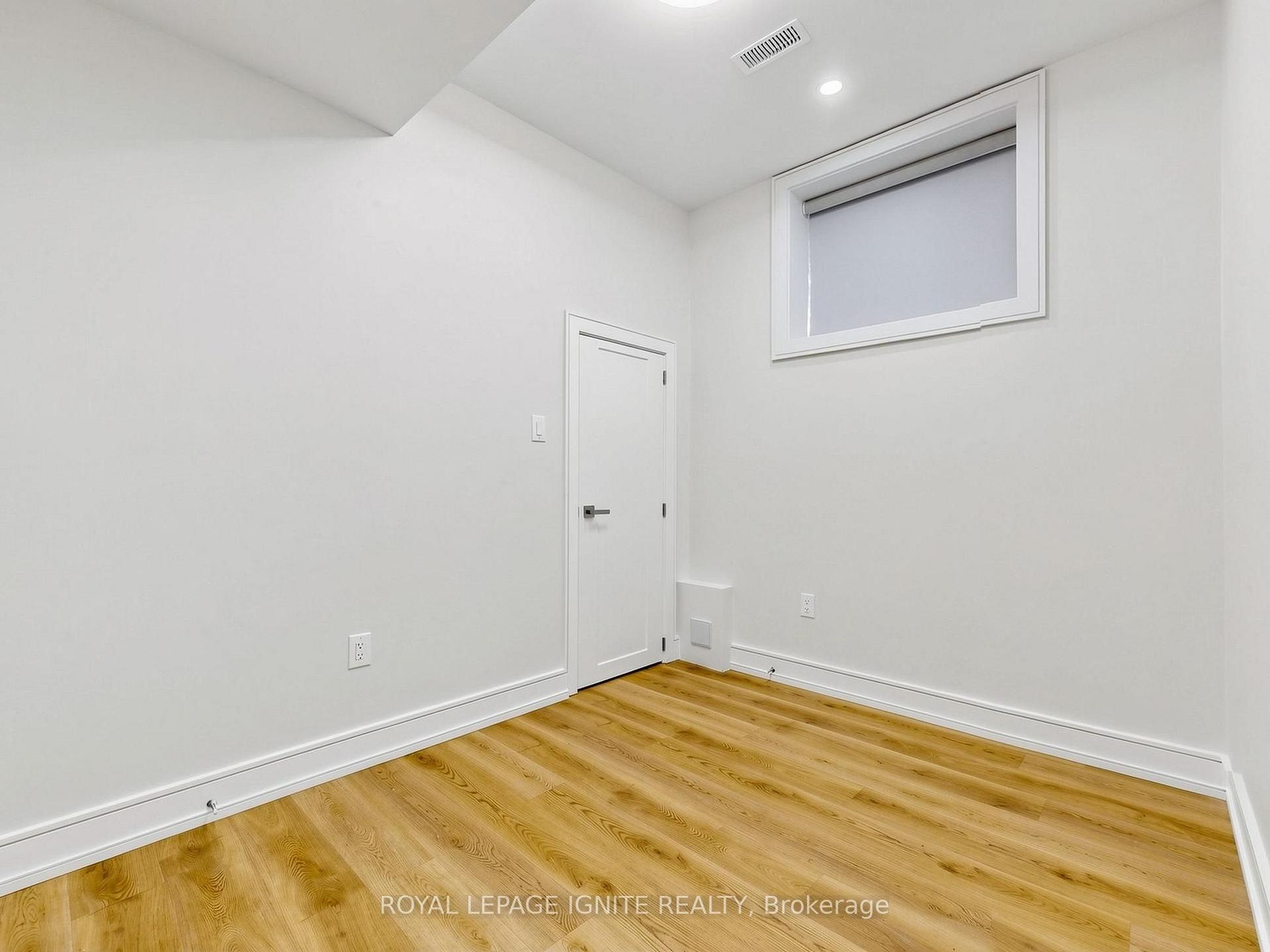 Photo 42 of 52A Robinson Avenue, Scarborough, Oakridge — HOMEH
