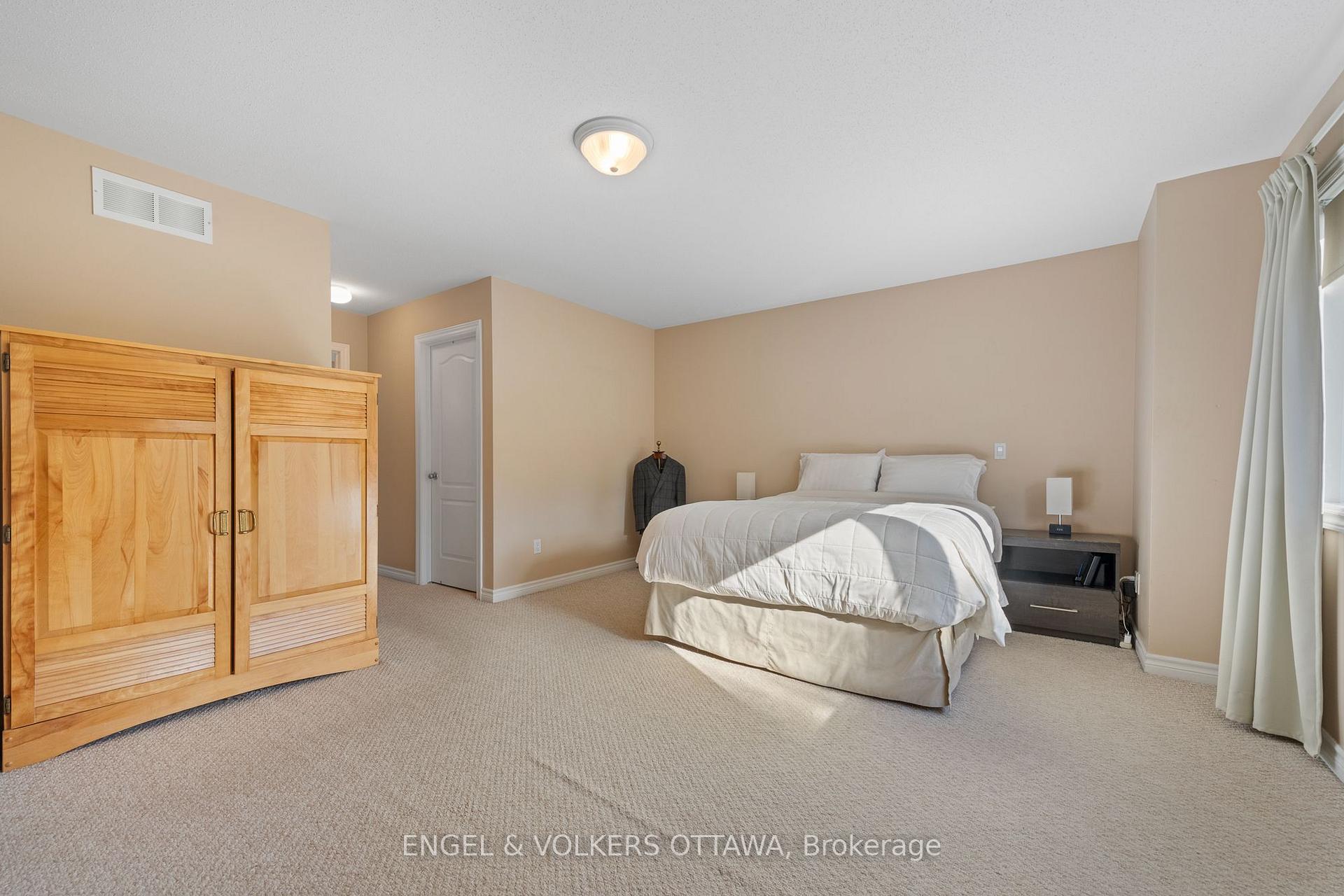 Photo 26 of 5 Valencia Street, Ottawa, Barrhaven East — HOMEH