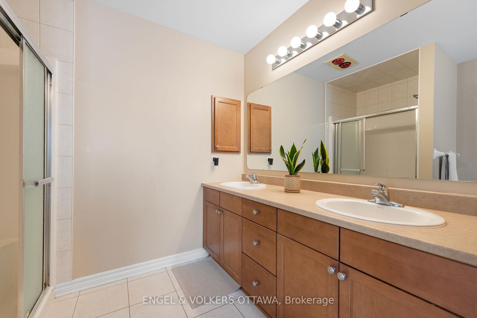 Photo 28 of 5 Valencia Street, Ottawa, Barrhaven East — HOMEH