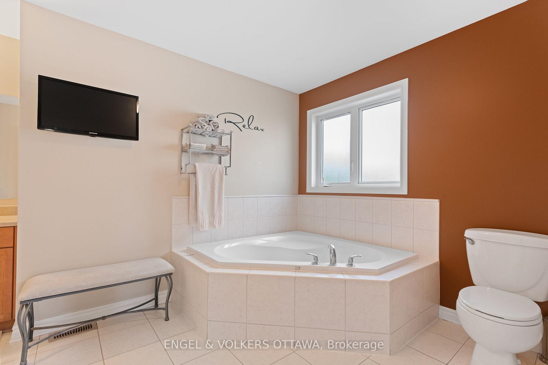 Photo 29 of 5 Valencia Street, Ottawa, Barrhaven East — HOMEH