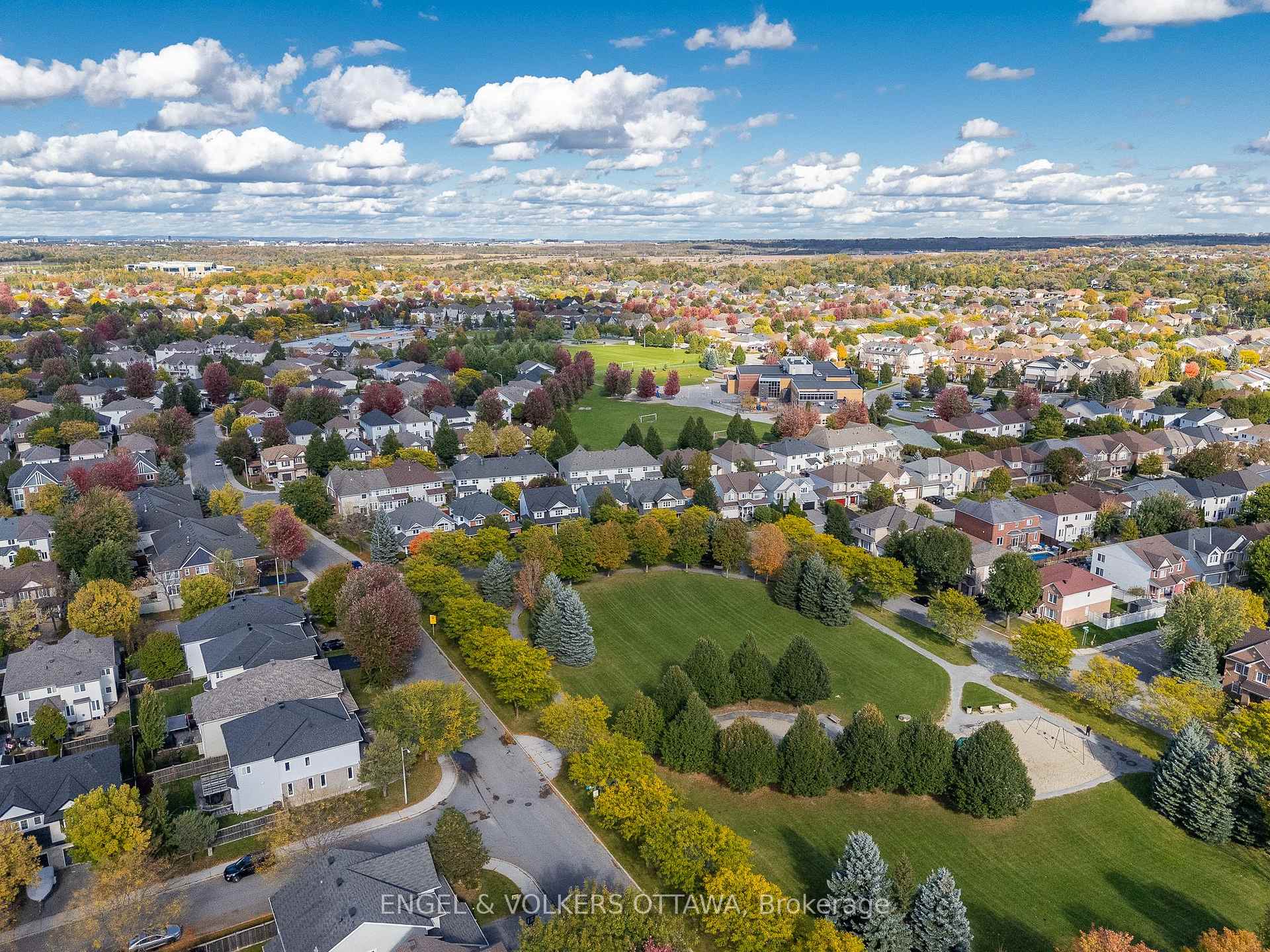 Photo 42 of 5 Valencia Street, Ottawa, Barrhaven East — HOMEH