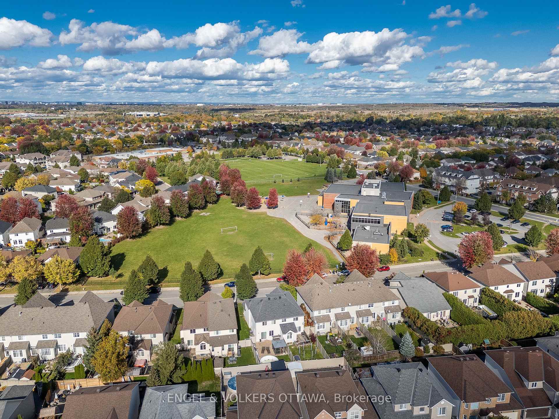 Photo 43 of 5 Valencia Street, Ottawa, Barrhaven East — HOMEH