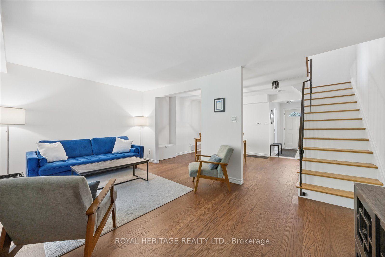 Photo 15 of Unit 105, 701 Burnhamthorpe Road, Etobicoke, Markland Wood — HOMEH
