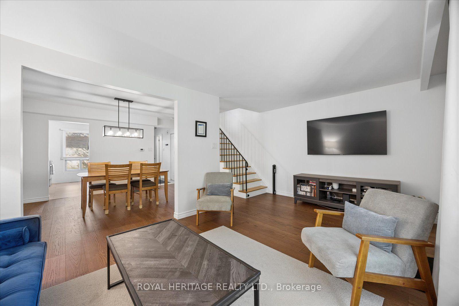 Photo 16 of Unit 105, 701 Burnhamthorpe Road, Etobicoke, Markland Wood — HOMEH