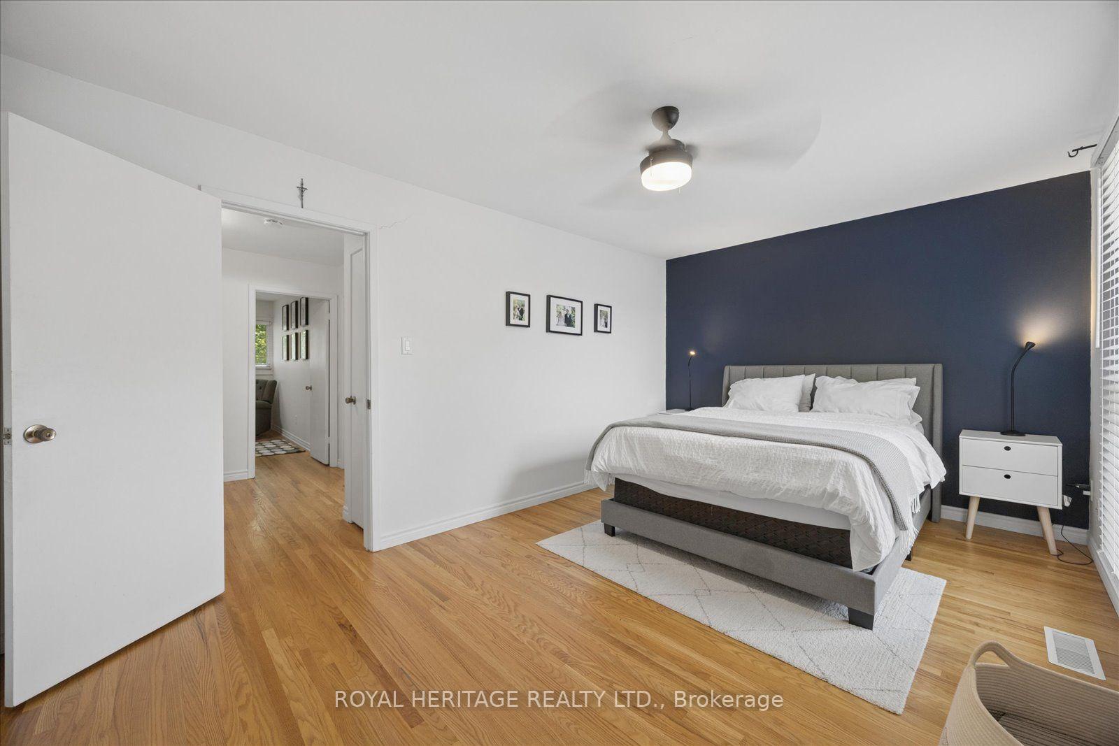 Photo 20 of Unit 105, 701 Burnhamthorpe Road, Etobicoke, Markland Wood — HOMEH