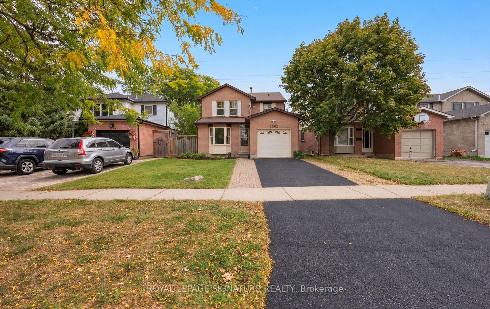 Photo 4 of 2092 Hunt Crescent, Burlington, Headon — HOMEH