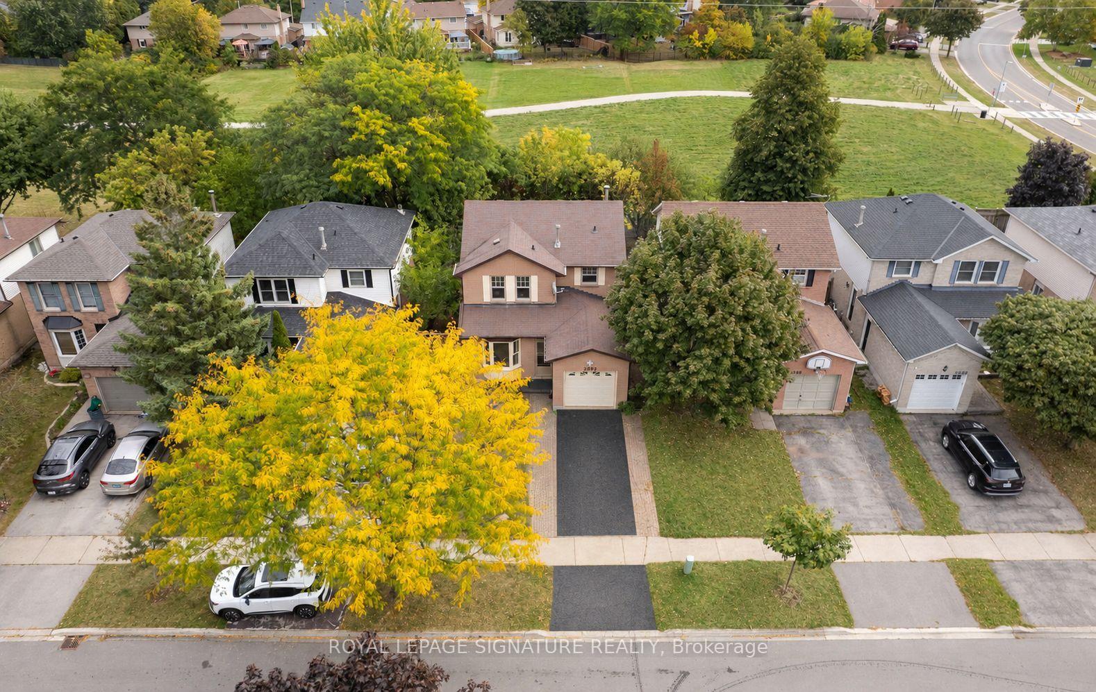 Photo 6 of 2092 Hunt Crescent, Burlington, Headon — HOMEH