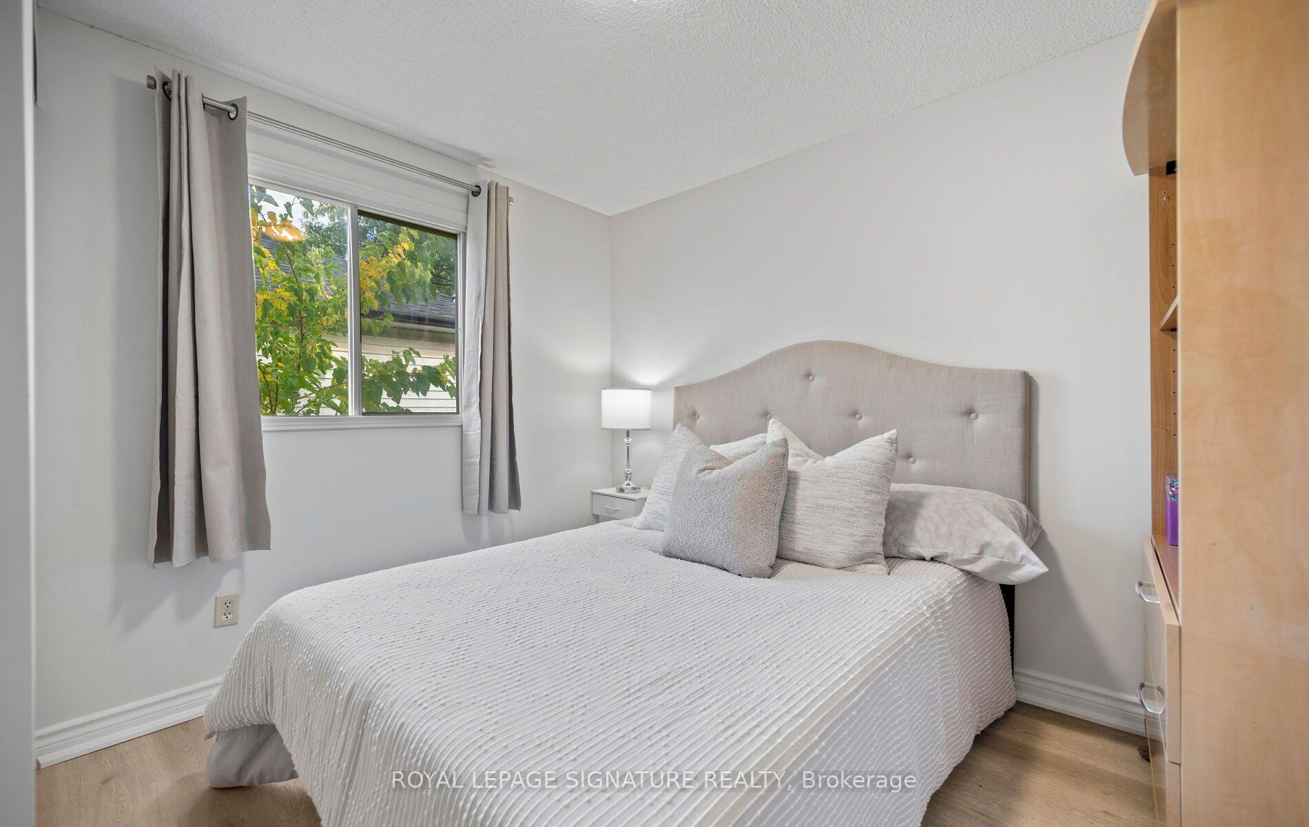 Photo 52 of 2092 Hunt Crescent, Burlington, Headon — HOMEH