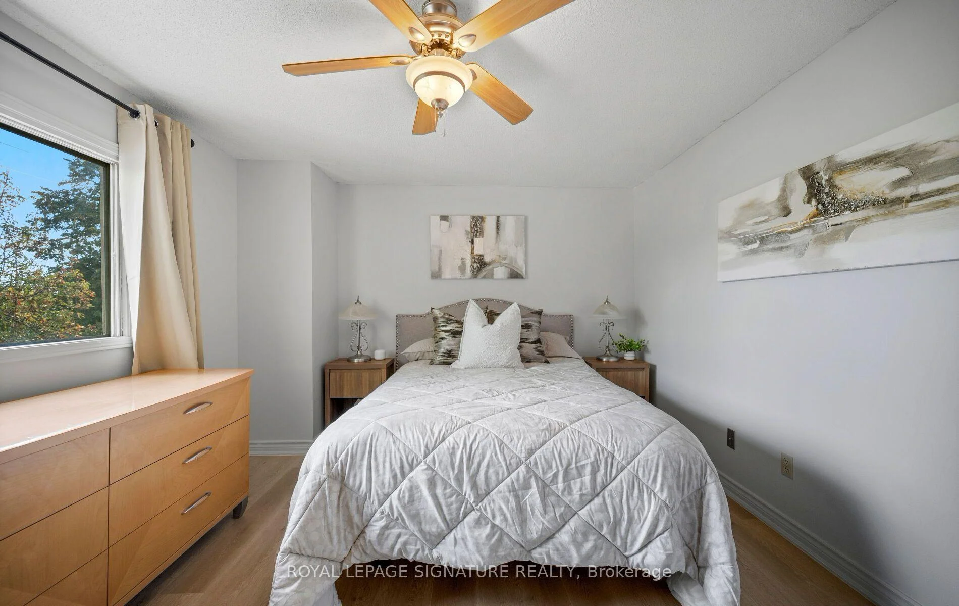 Photo 30 of 2092 Hunt Crescent, Burlington, Headon — HOMEH
